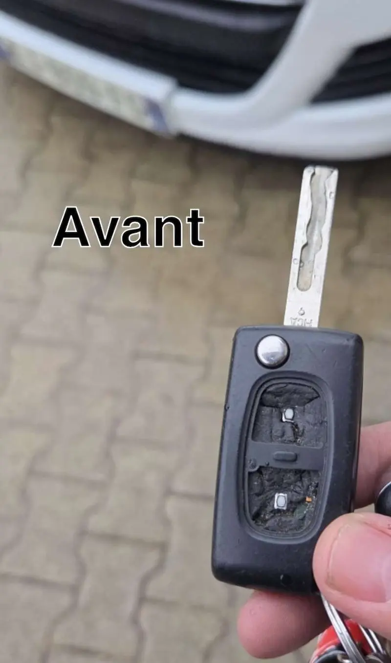 Double clé Mercedes E-Key01